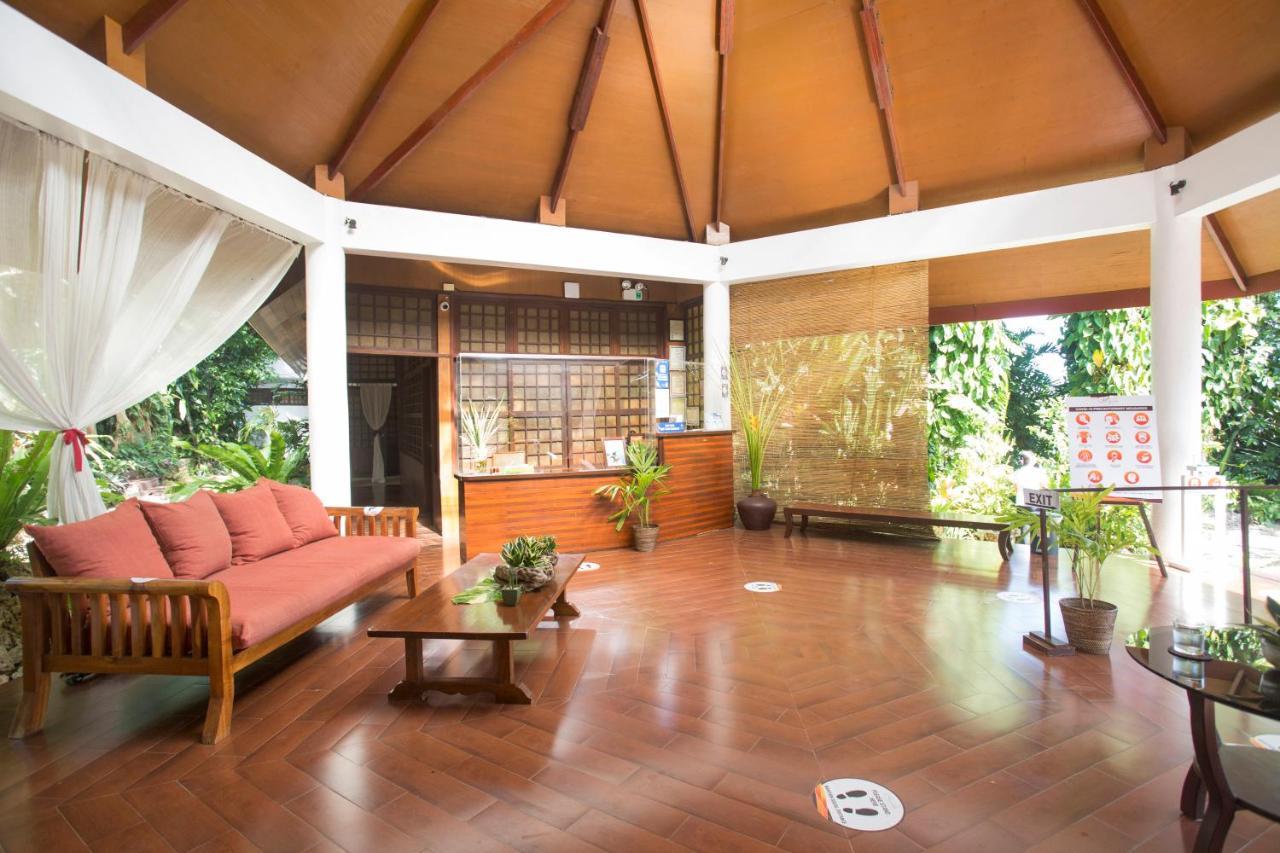 Mandala Spa & Resort Villas Manoc-Manoc Exterior foto