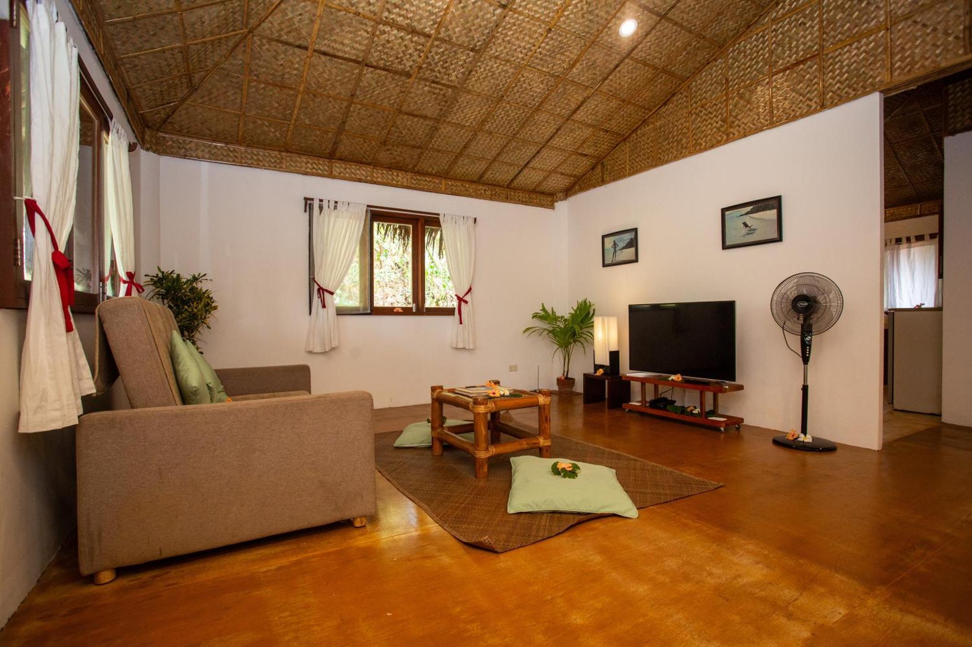 Mandala Spa & Resort Villas Manoc-Manoc Exterior foto
